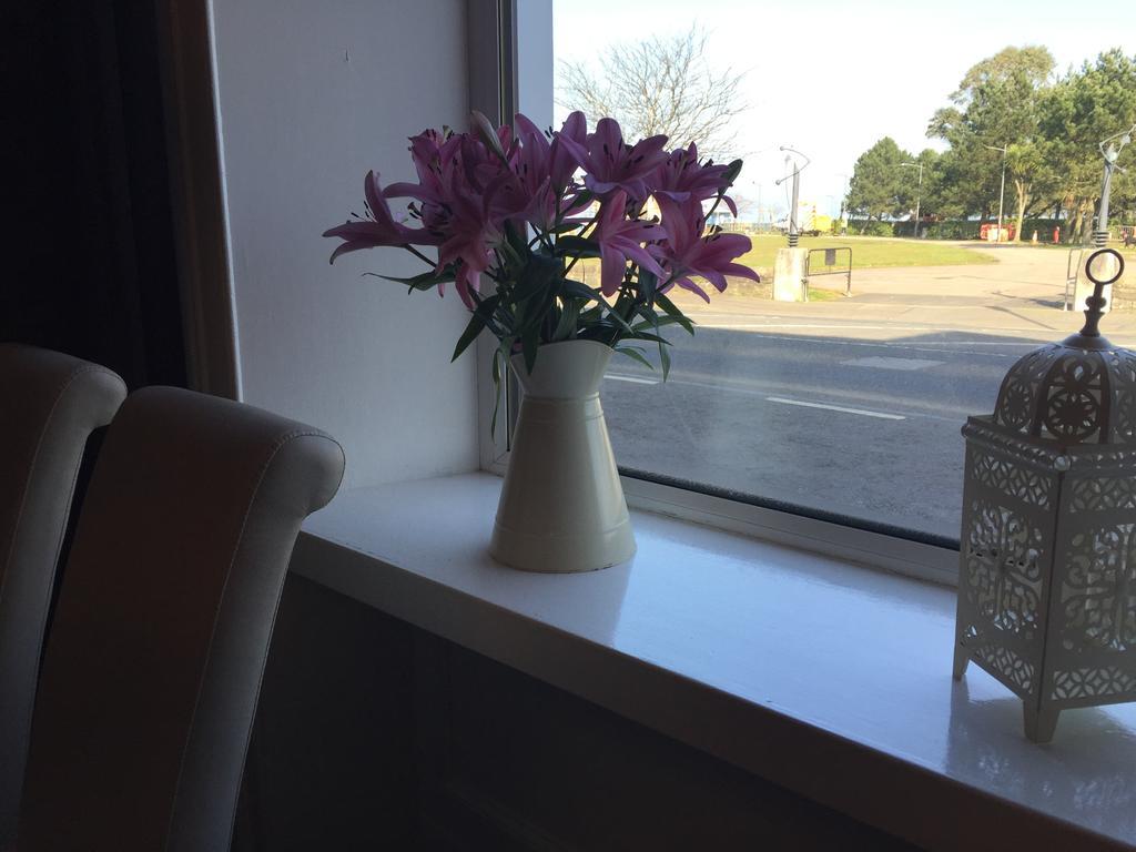Lakeview Guest House Stranraer Dış mekan fotoğraf